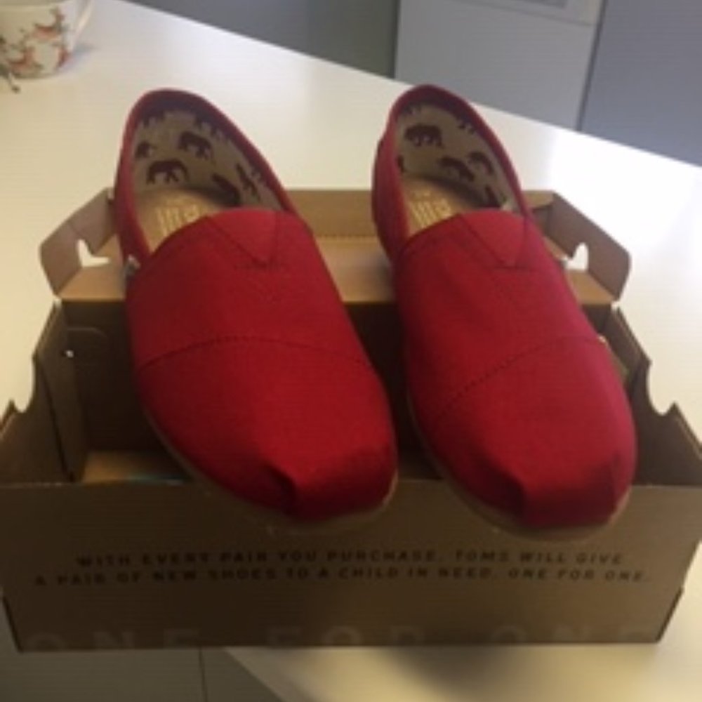 Red Tom Shoes